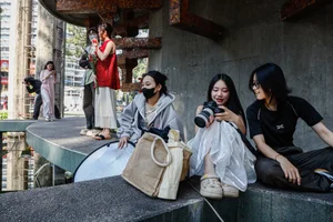 Ho Chi Minh City's Vibrant Tet Atmosphere: Top Spots for Holiday Photography - image 8