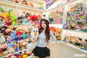 Meet the Hanoi Girl with a Stunning Hundred-Million-Dong Plush Toy Collection - image 0