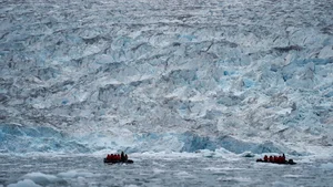 Greenland: Exploring the Majestic Beauty of the Land at the End of the World - image 8