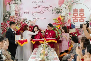 Stunning Da Nang Wedding Makes Headlines With Massive 200 Billion VND Dowry - image 1