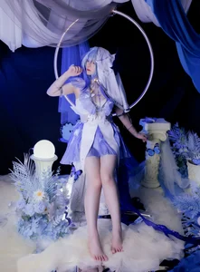Exploring the Artistic Nuances of YiTuYu Art Language Vol.9885 Featuring Model X - image 3