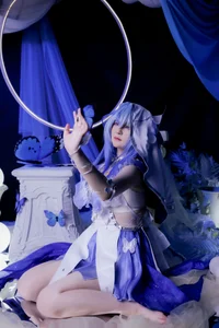 Exploring the Artistic Nuances of YiTuYu Art Language Vol.9885 Featuring Model X - image 17