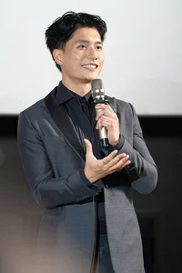 Lệ Quyên and Lâm Bảo Châu: A Candid Look at Their Relationship - image 8