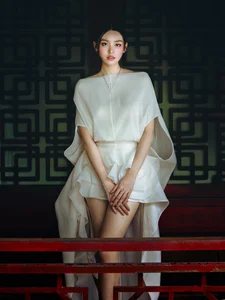 The Elegant Life of Runner-Up Tuong San and Her Husband - image 0