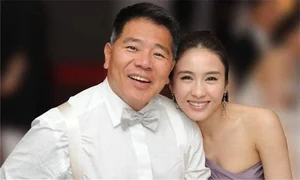 Inside the Blissful Marriage of a Beautiful Star and Her Older Tycoon Husband - image 1