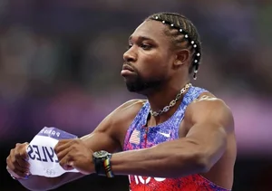 Bold Beauty and Style Trends at the Paris 2024 Olympics - image 0