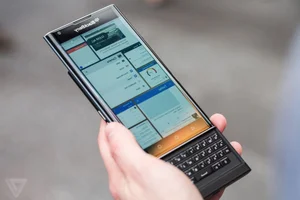 Remembering the BlackBerry Priv: The Beautiful Tragedy of a Sliding Android Pioneer - image 1