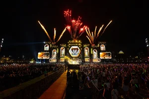 Be the Celebration: Join the Ultimate New Year 2025 Festival at the City’s Vibrant New Center - image 3