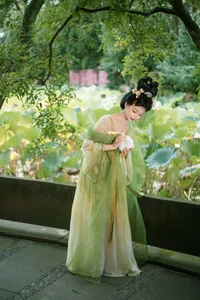 YiTuYu Art Language Vol.10474: A 21-Page Aesthetic Showcase Featuring Tao Zi - image 19