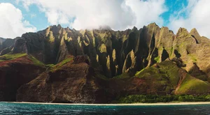 Exploring the World’s Most Breathtaking Wonders: From Global Icons to Vietnam’s Majestic Landmarks - image 1