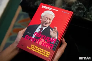 South Korean Writer Honors the Legacy of General Secretary Nguyen Phu Trong - image 3