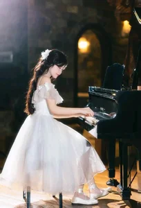 Why Fans Are Shipping Lo Lem and Young Heir Tai Sam: Beyond Their Wealthy Backgrounds - image 0