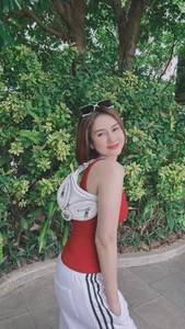 Angela Phuong Trinh Stuns Fans with Her Impressive Fitness Transformation and Muscular Physique - image 0