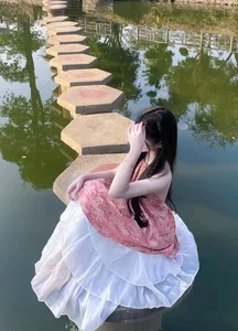 300+ Stunning Photos of Chinese Girls With Mysterious Masks - image 4