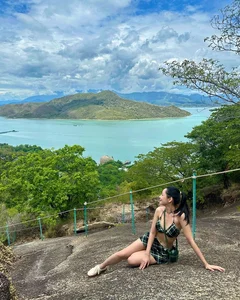 Fans React as Vietnamese Superstar Chi Pu Stuns in New Bikini Photoshoot - image 6