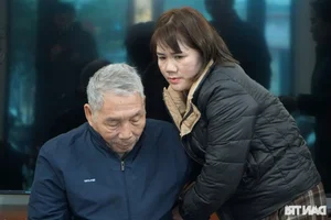 Emotional Reunion: Woman Finds Family After 32 Years Being Trafficked to China - image 0