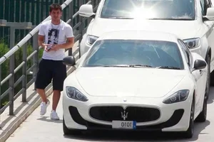 Inside Lionel Messi's Secret Luxury Supercar Collection: Low-Key Elegance and High Performance - image 1