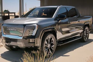GMC Sierra Denali Extended Range: The New Electric Truck Powerhouse - image 5