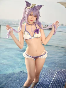 Cosplay Spotlight: ZinieQ's Stunning Keqing Bikini Transformation - image 1