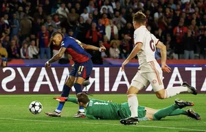 Rafinha Shines with Hat-Trick as Barcelona Dominates Bayern Munich - image 5