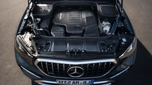 2027 Mercedes-Benz GLE Unveiled: AMG 53 Hybrid with 577 HP - image 1