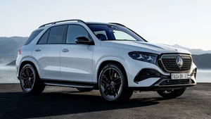 2027 Mercedes-Benz GLE Unveiled: AMG 53 Hybrid with 577 HP - image 12