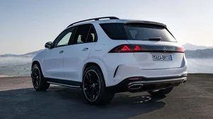 2027 Mercedes-Benz GLE Unveiled: AMG 53 Hybrid with 577 HP - image 8