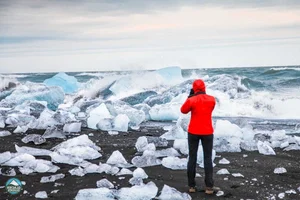 Exploring the Magical Diamond Beach of Iceland - image 3