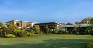Innovative Climate-Resilient Villa Designs Built to Withstand Extreme Weather Conditions - image 8