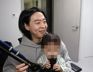 Actor Returns After 5-Year Hiatus Following Scandal, Reveals Secret Family - image 0