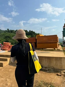 Miss International Thanh Thuy Provides Essential Relief and Support to Nu Village Residents Following Natural Disaster - image 4