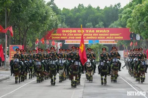Cavalry Unit Performs First Joint Parade Training for April 30th in Ho Chi Minh City - image 12
