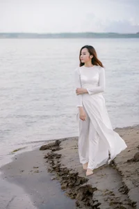 Graceful Vietnamese Women: Celebrating Elegant Fashion and Natural Charm Pack 12 - image 41