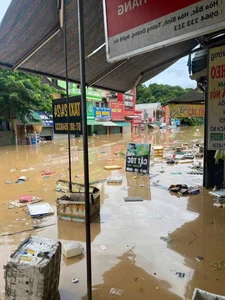 Mountainous Communities in Nghe An Struggle Against Severe Flooding - image 1