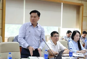 Minister Dao Hong Lan Emphasizes Transparency in Public Investment Capital - image 12