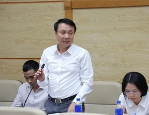 Minister Dao Hong Lan Emphasizes Transparency in Public Investment Capital - image 9