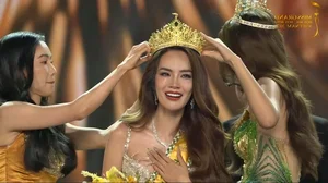 Close-Up of Le Hoang Phuong's Stunning Coronation Gown - image 6