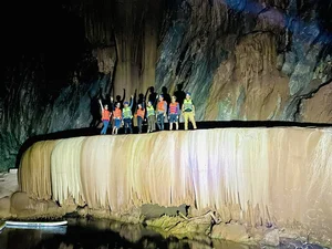 Mesmerizing Beauty of the Newly Discovered Son Nu Cave in Quang Binh - image 2
