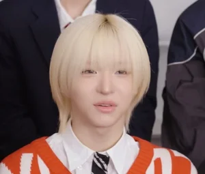 The Reality Behind the Filter: 5th Gen K-Pop Idols Face Scrutiny Over Edited Selfies and Natural Visuals - image 0