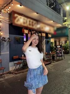 Meet the Stunning Daughter of Mr. Nhan from Dusty Roads - image 1