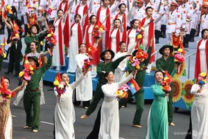 Vietnamese Artists Perform to Celebrate National Military Parade Ceremony - image 11