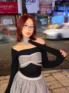Stunning Bikini Photoshoot of the Famous 'Bac Giang Girl' Goes Viral - image 0