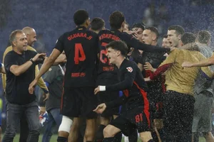 Sports Drama: Rival Team Uses Water Sprinklers to Halt Barca’s Title Celebration - image 3