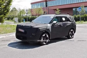 2027 Hyundai Tucson Interior Leaked: Featuring Massive 17-Inch Display - image 5