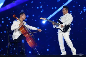 Energy and Passion: The Star-Studded Concert 'Anh Trai Vuot Ngan Chong Gai' - image 5