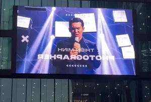 Fans Unite in Hanoi for Anh Trai Vuot Ngan Chong Gai Concert - image 8