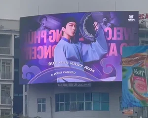 Fans Unite in Hanoi for Anh Trai Vuot Ngan Chong Gai Concert - image 3