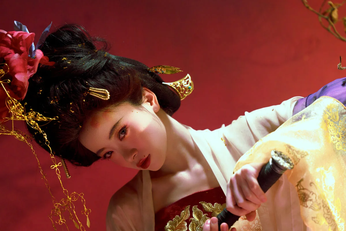 YiTuYu Art Language Vol 9656: Elegant Portrait Gallery of Tao Chi
