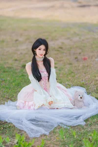 Yituyu Sweet Lolita Dress: Lin Yu Fairytale Lawn Photoshoot - image 3