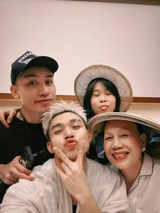 Vietnamese Stars Celebrate Lunar New Year Day One as MC Mai Ngoc Shares Exciting News - image 6